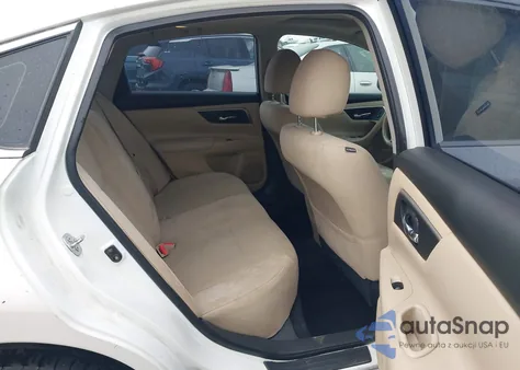 2015 Nissan Altima 2.5 Sv из США, поврежденный, VIN 1N4AL3AP0FC414725